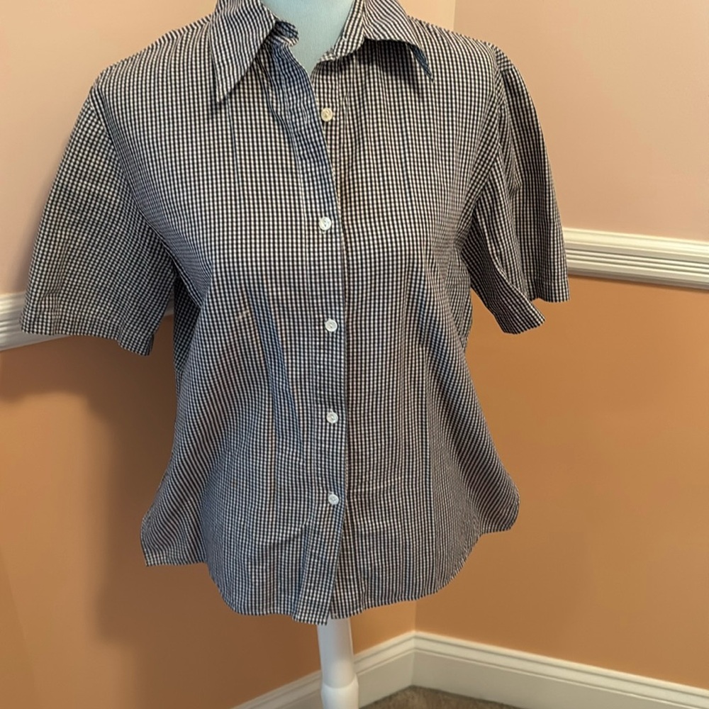 Short sleeved cotton gingham blouse